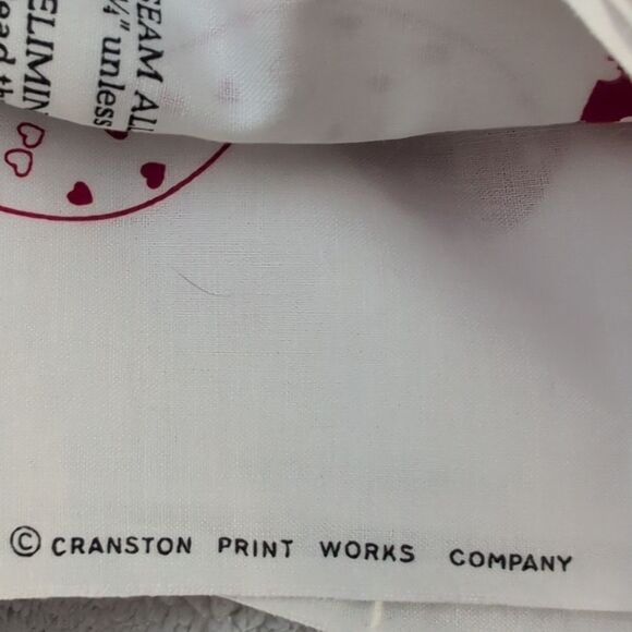 Vintage red & white heart print cat mouse fabric sewing pattern - Picture 6 of 10